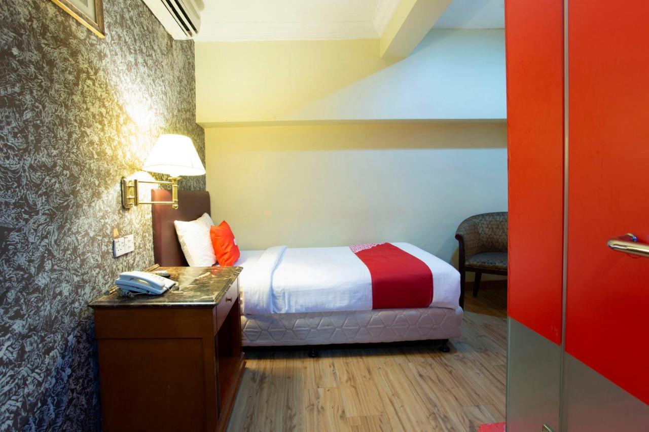 Super Oyo Capital O 90125 Hotel Grand Orchard Куала-Лумпур Екстер'єр фото